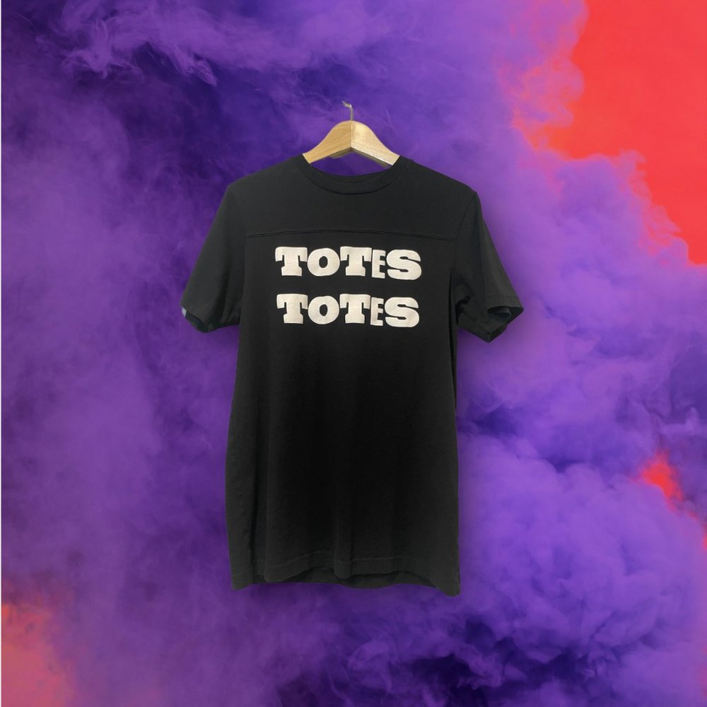 Totes Totes Original Gingers Do It Better Baseball Style Tee - Picture 4 of 5